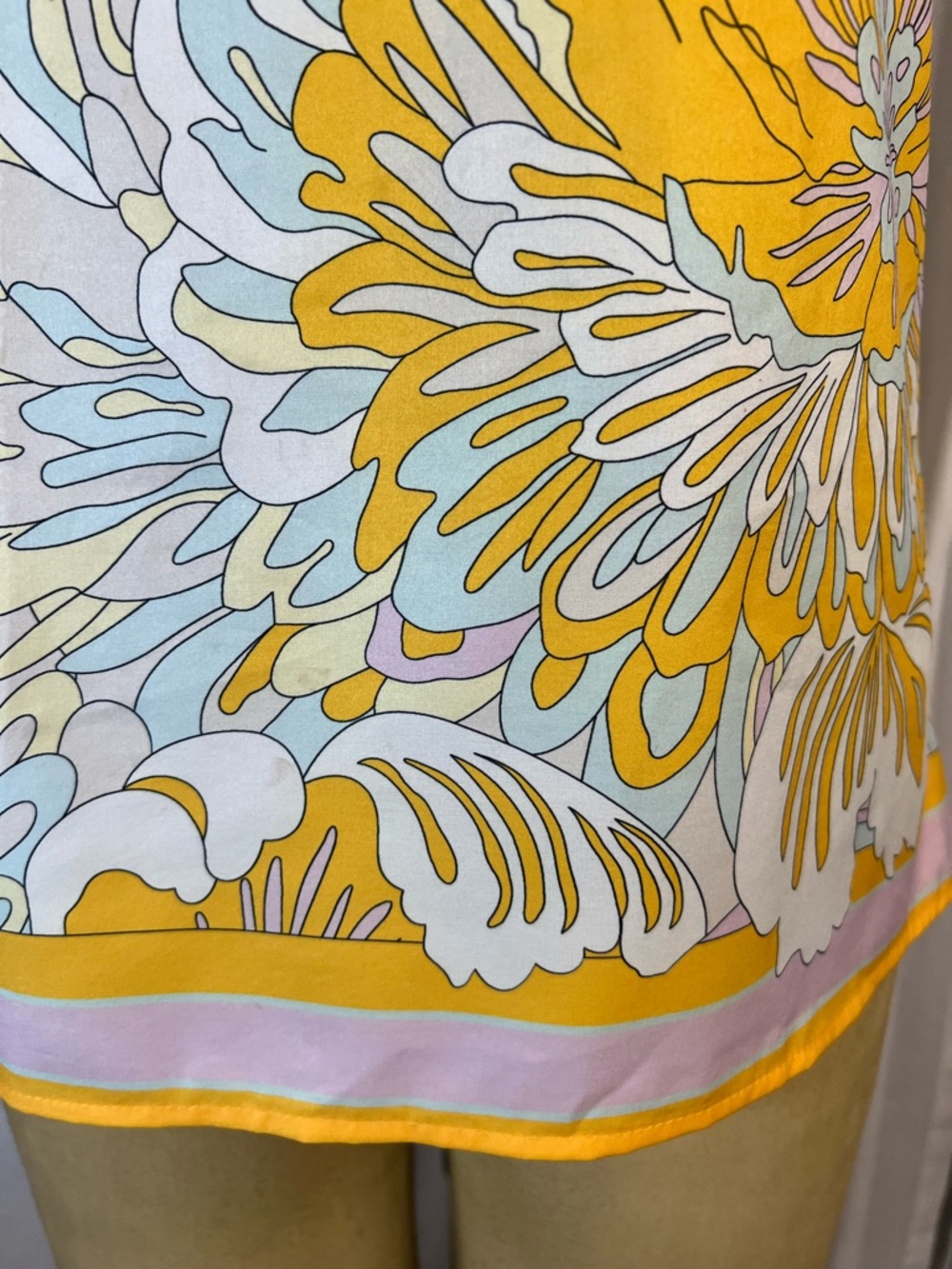 Sleeveless Silk Retro Floral Print Camisole in Yellow and Pastels - Picture 6 of 6